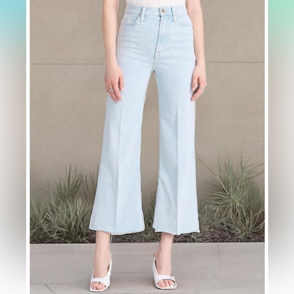 NWT 7 For All Mankind Women's Uhr Cropped Jo Jeans size 31
